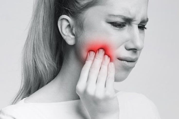 Tooth Extraction and Oral Surgery - İşman Dental Alanya