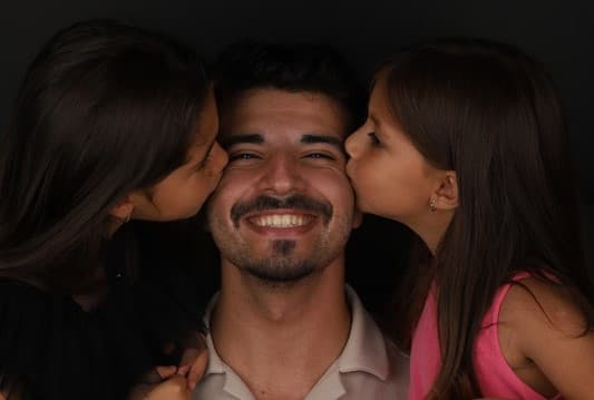 Dt. Samet Isikpinar - İşman Dental Alanya diş kliniği ortamı